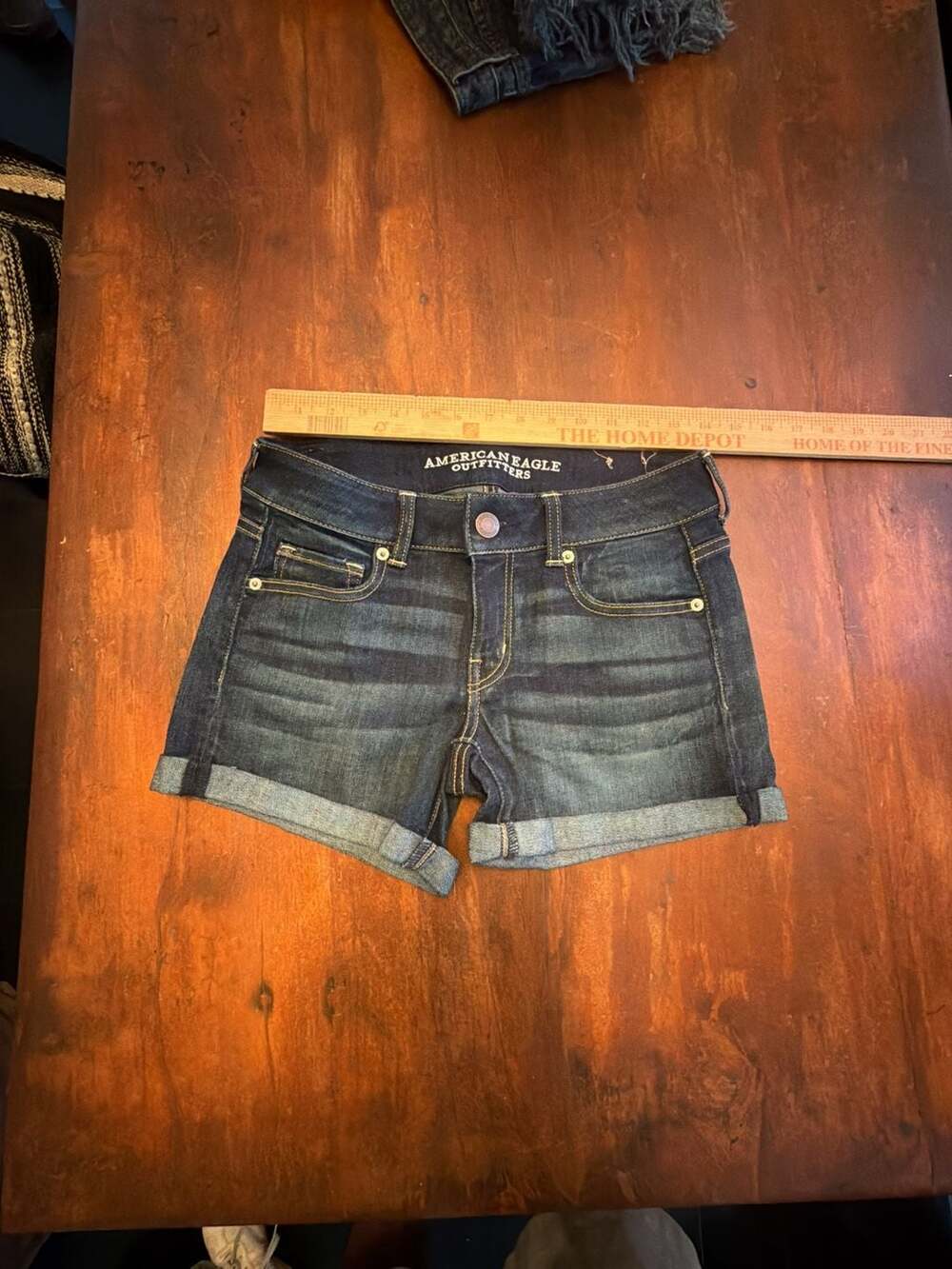 American Eagle Outfitters Super Stretch Denim Shorts Size 4